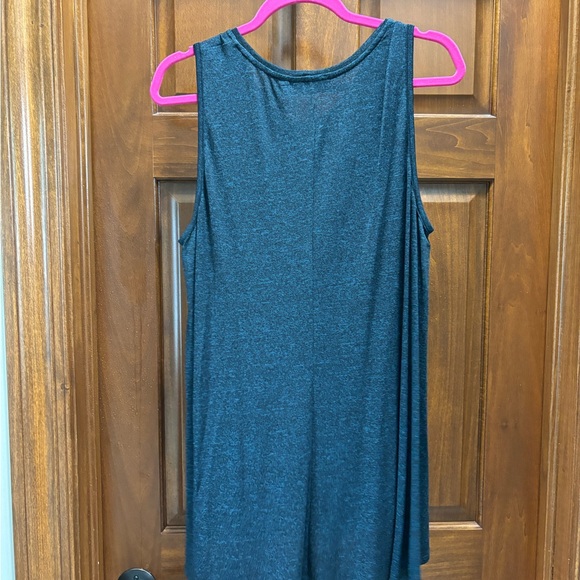 NWT Apt 9 blue sleeveless embellished tunic. XL - Picture 3 of 5